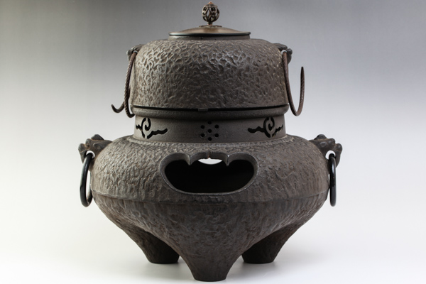 【茶道具の買取】鉄の茶釜をぜひお売りください – カインドベア 辻堂店 ブログ